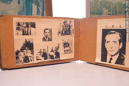 Biblioteca del IAVA. Álbum de fotos de Carlos Real de Azúa. - Departamento de Montevideo - URUGUAY. Foto No. 51206