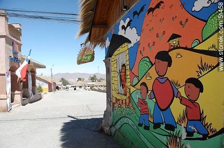 Mural de Cantaverdi en la calle Prat y Condell - Chile - Otros AMÉRICA del SUR. Foto No. 51458
