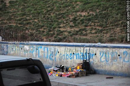 El Alto. Venta callejera de golosinas. - Bolivia - Otros AMÉRICA del SUR. Foto No. 52010