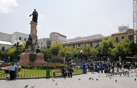 Plaza Murillo. Estatua de Pedro Domingo Murillo. - Bolivia - Otros AMÉRICA del SUR. Foto No. 52204