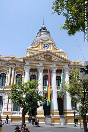 Bolivar Street. Congreso Nacional de Bolivia, seat of the Legislature. Congress. - Bolivia - Others in SOUTH AMERICA. Photo #52178