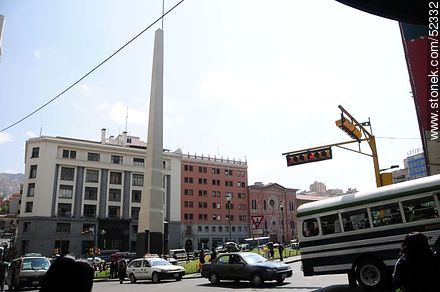Obelisco. Ministerio de Planificación de Bolivia. - Bolivia - Otros AMÉRICA del SUR. Foto No. 52332