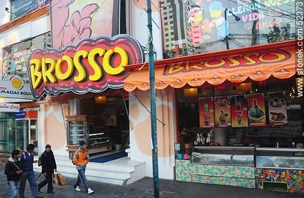 Brosso ice cream shop - Bolivia - Others in SOUTH AMERICA. Foto No. 52373
