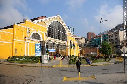 Bus station in La Paz - Bolivia - Others in SOUTH AMERICA. Photo #52802