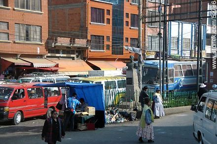 Morning traffic at El Alto - Bolivia - Others in SOUTH AMERICA. Foto No. 52786