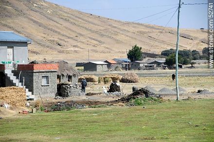 Poblado rural del departamento de La Paz - Bolivia - Otros AMÉRICA del SUR. Foto No. 52741