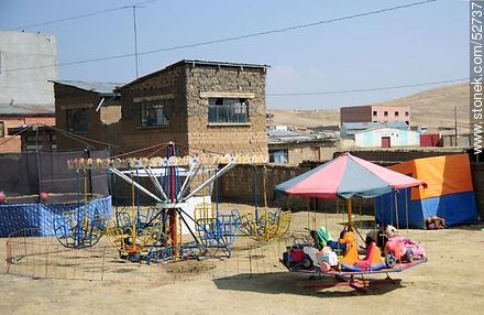 Village Batallas on National Route 2. Games for children. - Bolivia - Others in SOUTH AMERICA. Foto No. 52737