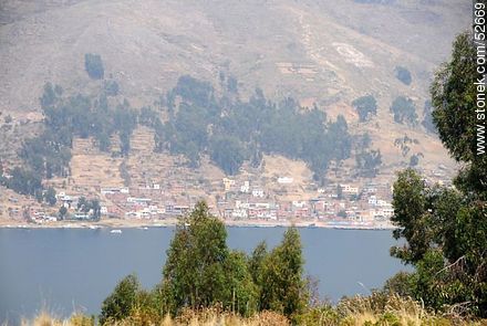 Estrecho de Tiquina en el lago Titicaca - Bolivia - Otros AMÉRICA del SUR. Foto No. 52669