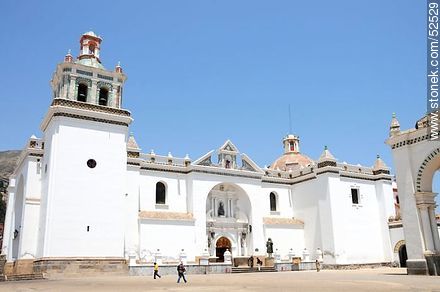 Basilica of Our Lady of Copacabana - Bolivia - Others in SOUTH AMERICA. Foto No. 52529