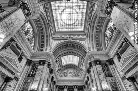 Techo abovedado y columnas del Palacio Legislativo - Departamento de Montevideo - URUGUAY. Foto No. 53831