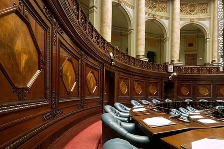 Cámara de Senadores de la República - Departamento de Montevideo - URUGUAY. Foto No. 53807