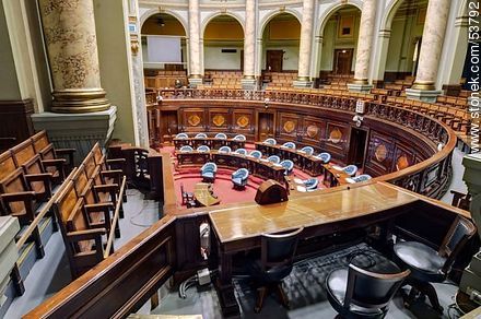 Cámara de Senadores de la República - Departamento de Montevideo - URUGUAY. Foto No. 53792