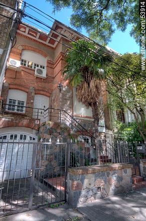 Casonas de la Calle Ramón Masini y José Ellauri - Departamento de Montevideo - URUGUAY. Foto No. 53914