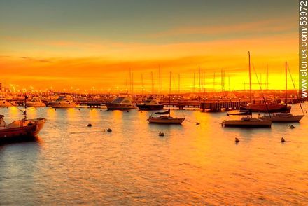 Colors of the sunset at the port of Punta del Este - Punta del Este and its near resorts - URUGUAY. Foto No. 53972