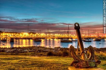 Colors of the sunset at the port of Punta del Este - Punta del Este and its near resorts - URUGUAY. Foto No. 53943