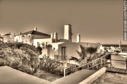 Casas mediterráneas de la península de José Ignacio. Faro. -  - IMÁGENES VARIAS. Foto No. 54273