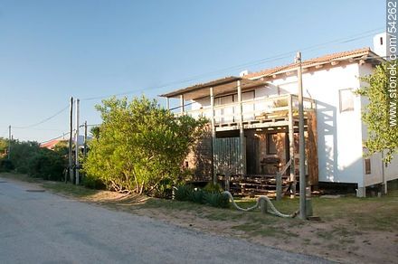 Casa en la calle Las Calandrias de José Ignacio - Punta del Este y balnearios cercanos - URUGUAY. Foto No. 54262