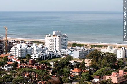 Edificios de la Parada 6 de Playa Brava - Punta del Este y balnearios cercanos - URUGUAY. Foto No. 54387