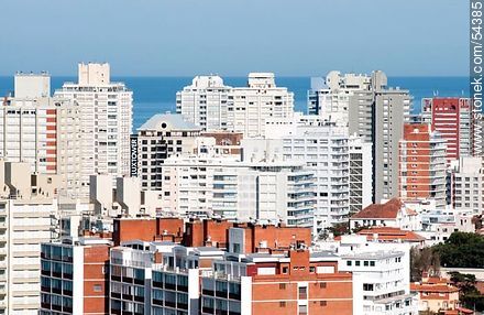 Puro cemento, mar y aire - Punta del Este y balnearios cercanos - URUGUAY. Foto No. 54385