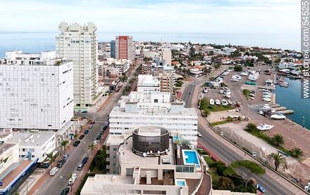Gorlero Avenue, Fontemar tower, Artigas promenade and port of Punta del Este. - Punta del Este and its near resorts - URUGUAY. Photo #54525