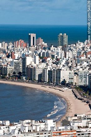 Pocitos Beach. Río de la Plata. - Department of Montevideo - URUGUAY. Foto No. 54828