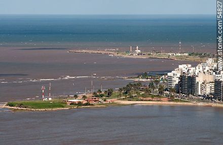 Trouville and Punta Carretas peninsules - Department of Montevideo - URUGUAY. Foto No. 54827