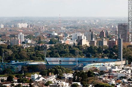 Estadio Centenario y Torre de los Homenajes en el Parque Batlle - Departamento de Montevideo - URUGUAY. Foto No. 54825