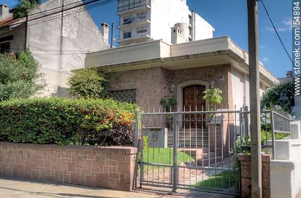 House on the street José Martí - Department of Montevideo - URUGUAY. Photo #54894