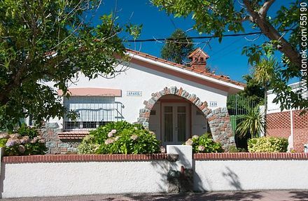 House in the street Reconquista - Department of Maldonado - URUGUAY. Photo #55190