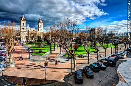 Plaza de los Treinta y Tres Orientales - Departamento de San José - URUGUAY. Foto No. 55547