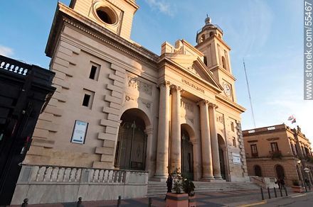 Catedral e intendencia municipal - Departamento de San José - URUGUAY. Foto No. 55467