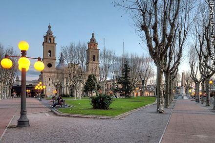 Plaza los Treinta y Tres at sunset - San José - URUGUAY. Photo #55448
