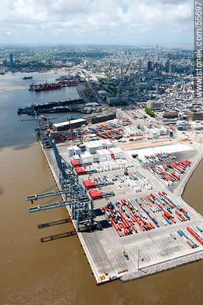 TCP containers and gantry cranes - Department of Montevideo - URUGUAY. Photo #55697