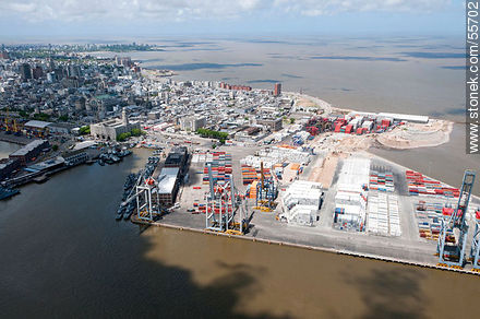 Terminal TCP and aerial view of the city of Montevideo - Department of Montevideo - URUGUAY. Photo #55702