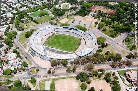 Vista aérea del Estadio Centenario en el Parque Batlle - Departamento de Montevideo - URUGUAY. Foto No. 55993