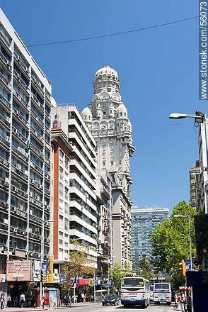 Palacio Salvo - Departamento de Montevideo - URUGUAY. Foto No. 56073