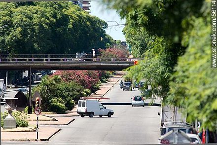 Puente de la Av. Sarmiento sobre Bulevar Artigas - Departamento de Montevideo - URUGUAY. Foto No. 56126