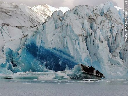 Viedma Glacier -  - ARGENTINA. Photo #56521