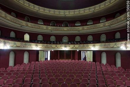 Larrañaga Theatre. The audience. - Department of Salto - URUGUAY. Photo #56959