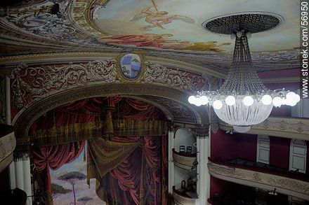 Teatro Larrañaga. Araña, techo y telón. - Departamento de Salto - URUGUAY. Foto No. 56950
