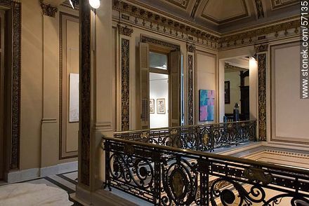 Museum of Decorative Arts. Upstairs. - Department of Salto - URUGUAY. Photo #57135