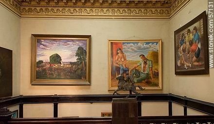Paintings at Museo de Artes Decorativas. - Department of Salto - URUGUAY. Photo #57131