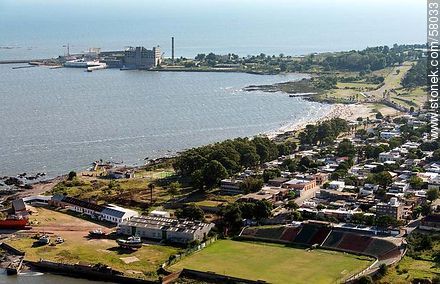 Estadio Olímpico. Apostadero y playa del Cerro. Punta Lobos - Departamento de Montevideo - URUGUAY. Foto No. 58033