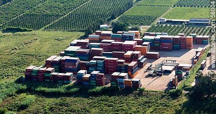 Container yard - Department of Montevideo - URUGUAY. Photo #58004