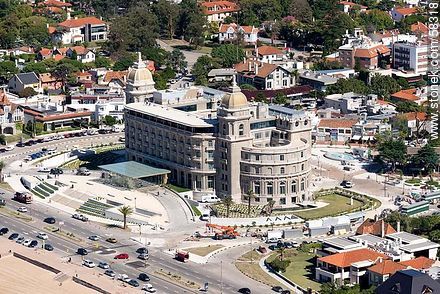 Aerial view of the Hotel Carrasco (2013) - Department of Montevideo - URUGUAY. Photo #58318