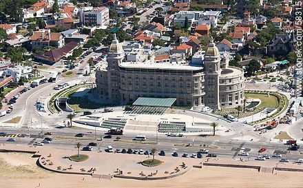 Aerial view of the Hotel Carrasco (2013) - Department of Montevideo - URUGUAY. Foto No. 58315
