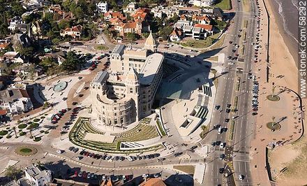 Aerial view of the Hotel Carrasco (2013) - Department of Montevideo - URUGUAY. Foto No. 58292