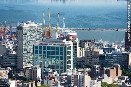 Aerial view of the Torre Ejecutiva and Ciudadela building - Department of Montevideo - URUGUAY. Photo #58451
