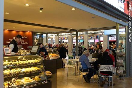 Mercado Agrícola. Cafetería - Departamento de Montevideo - URUGUAY. Foto No. 58498