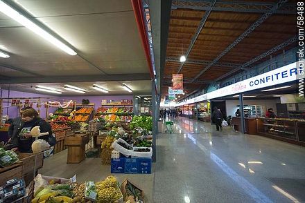 Mercado Agrícola. Verdulería - Departamento de Montevideo - URUGUAY. Foto No. 58488